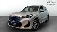 BMW iX1 xDrive 30 M sport Drag H/K Comfort Elstolar Pano