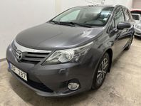 Toyota Avensis Kombi 2.0 D-4D Värmare/Drag/B-kamera