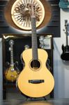 2004 Lakewood A32 Auditorium Model natural