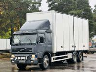 Volvo FM7 6×2 BAKGAVELYFT LASBIL