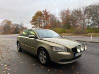 Volvo S40 1.6 D Kinetic Nybesiktad