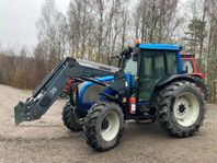 Valtra A75 med lastare