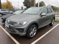 Volkswagen Touareg 3.0 V6 TDI R-LINE 4Motion 262hk Luftfjädr