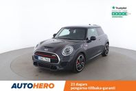 MINI Cooper John Works 3-dörrars / NYSERVAD, H/K, GPS, 231HK