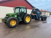 John Deere 6400