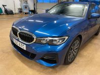 BMW 330e TOURING PHEV PLUG IN LADDHYBRID M-SPORT 292HK Navi