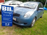 Toyota Yaris 5-D 1.3 NYBES/NYSERV/ÅRSSK 1.020:-/FINANS/INBYT