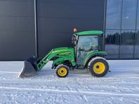 John Deere  3720