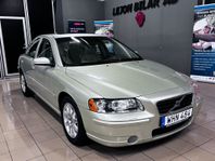 Volvo S60 2.5T Momentum 200hk Taklucka