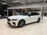 Volvo V60 Recharge T6 AWD R-Design / Drag / Backkamera / VOC