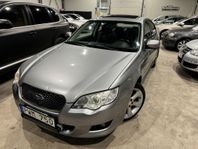 Subaru Legacy 2.5 4WD |Taklucka|Drag|Värmare|Ledramp|El-stol