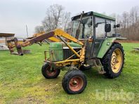 Traktor JOHN DEERE 2030 med lastare