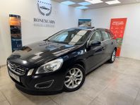 Volvo V60 D4 AWD Geartronic Summum/Taklucka/Drag/Navi/El-sto