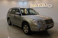 Subaru Forester 2.0 4WD Automat Endast 8400 Mil Drag