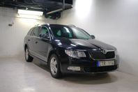 Skoda Superb Kombi 1.8 TSI 4x4,Sensorer,Parkeringshjälp,GPS