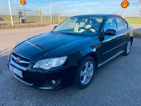 Subaru Legacy 2.5 4WD / AUTOMAT / SKINN/ NAVI