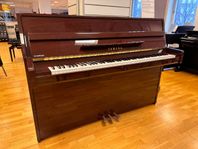 Yamaha B1 Polerat Mahogny Akustiskt Piano