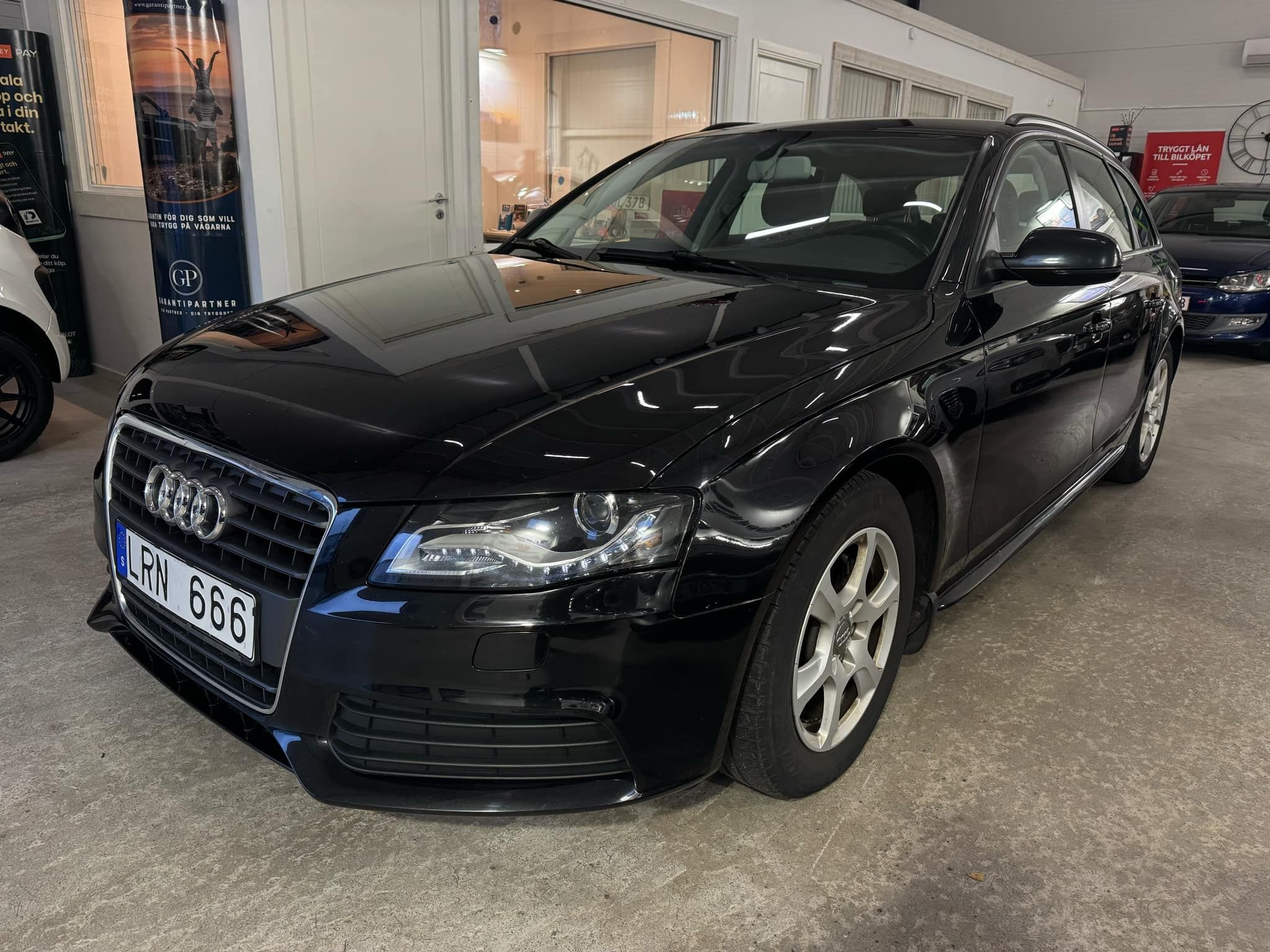 Audi A4 Avant 2.0 TDI DPF Manuell, 136hk, 2011
