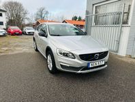 Volvo V60 Cross Country D4 190HK MOMENTUM / VOC