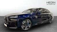 BMW i7 xDrive 60 M-Sport Innovation B/W Panorama Drag Värmar