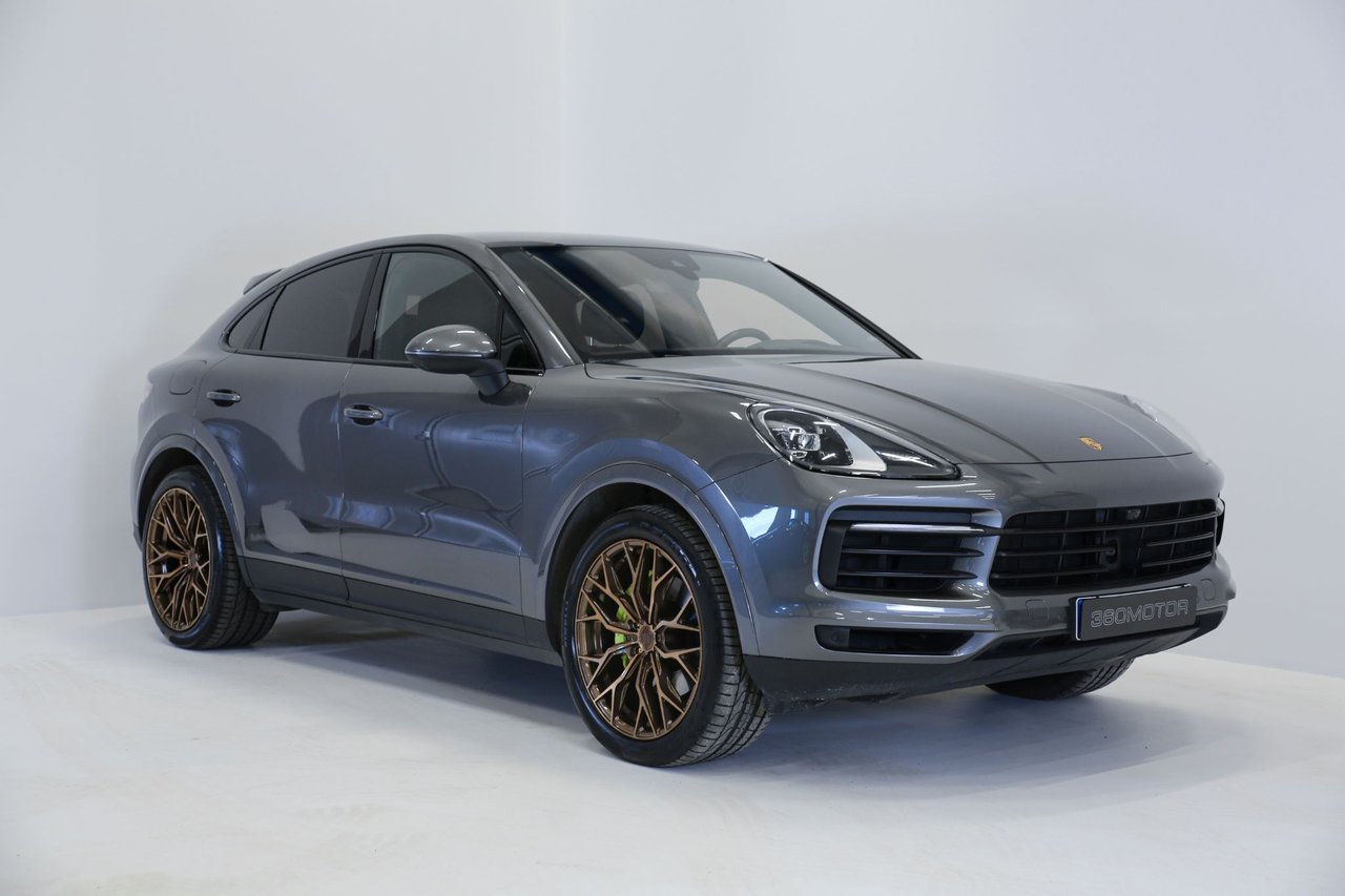 Porsche Cayenne Coupé E-Hybri...
