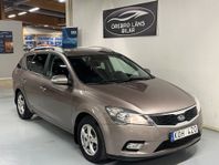 Kia CEED cee'd_sw 1.6 CVVT,Automat,Ny besiktad,P-Sensor