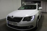 Skoda Superb Kombi 2.0 TDI 4x4 Elegance Panorama Värmare ski