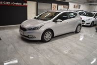 Kia CEED 1.6 CRDi EX Comfort / 3-Ägare / Låga Mil / Drag / N