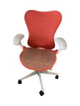 Herman Miller Mirra 2 Butterfly Twilight/Studio Orange