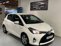 Toyota Yaris Hybrid,Automat,Ny besiktad,B-Kamera,Lågmil