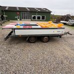 Safetrailer Tavlevogn