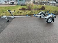 Tiki BE600-R/Max Båt 4,5 m/456 kg/