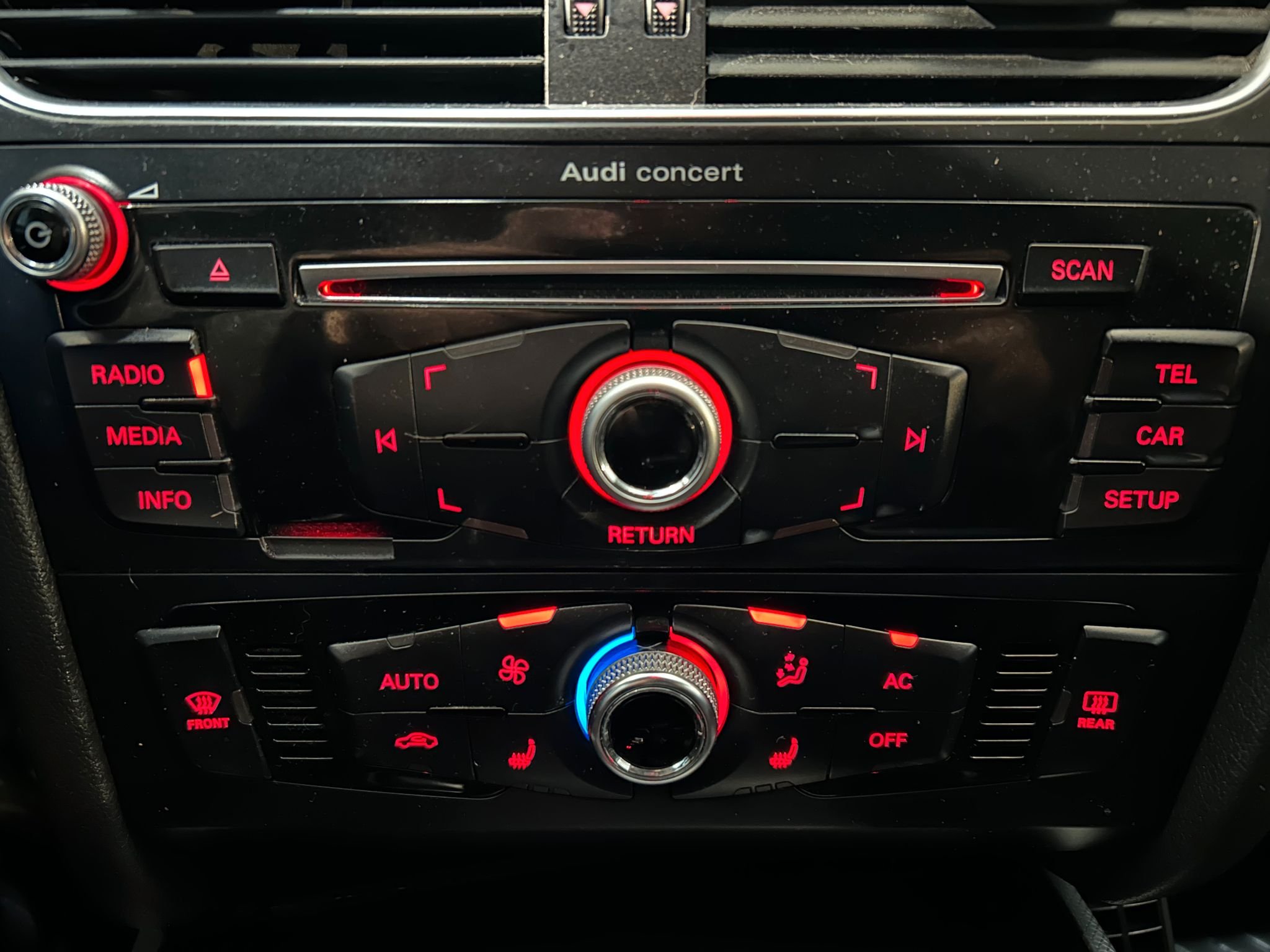 Audi A4 Avant 2.0 TDI DPF quattro S Tronic, 177hp, 2014