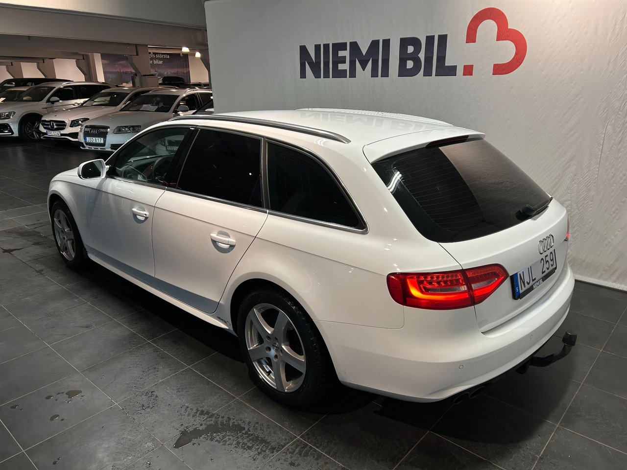 Audi A4 Avant 2.0 TDI DPF quattro S Tronic, 177hp, 2014
