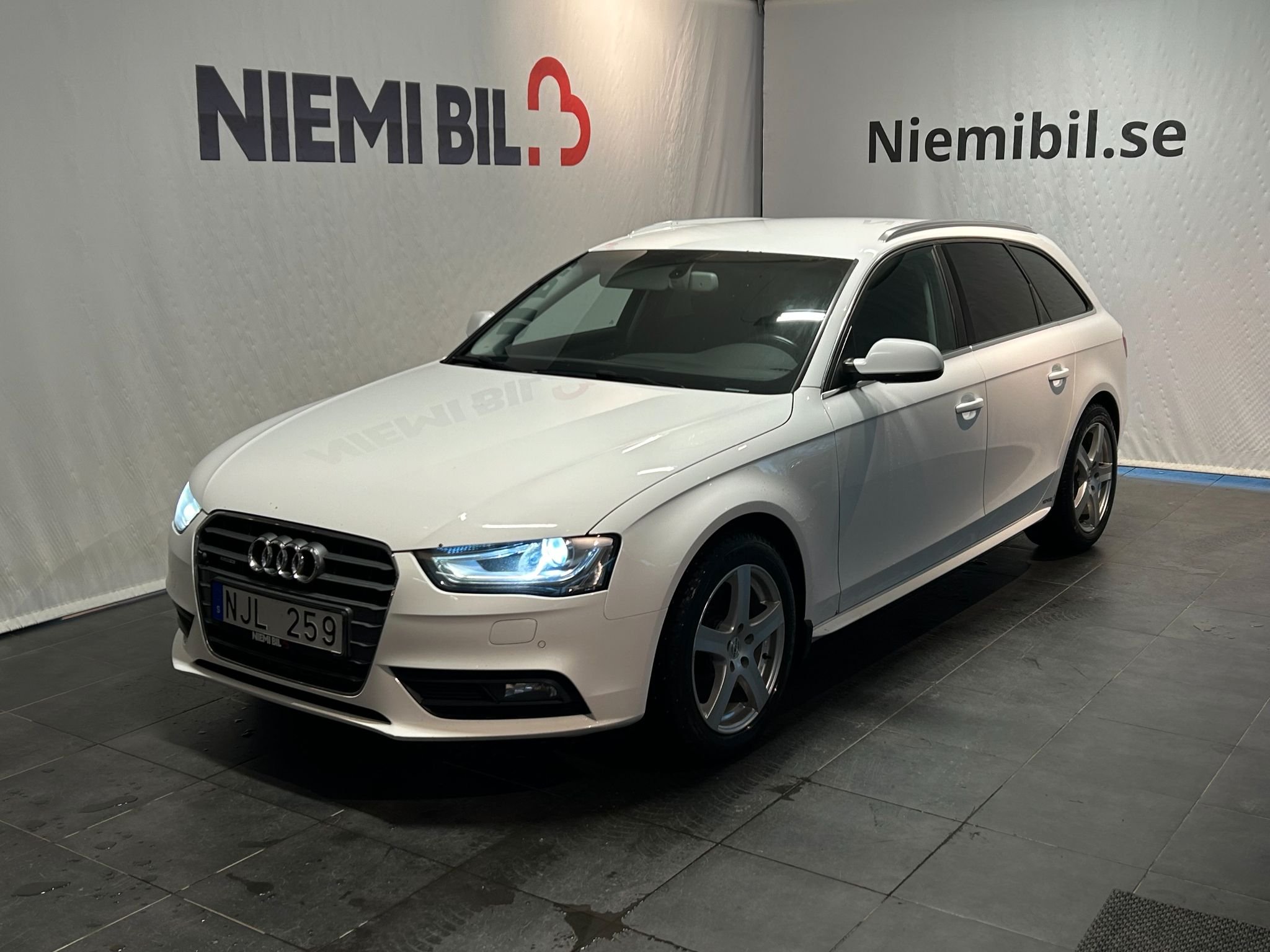 Audi A4 Avant 2.0 TDI DPF quattro S Tronic, 177hp, 2014