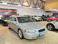 Volvo V70 2.5T Kinetic Automat Ny Besiktad Ny Servad 210HK