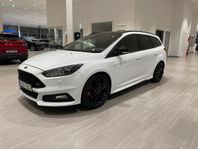 Ford Focus ST Kombi Powershift, 185hk