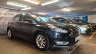 Ford Focus 1.0 EcoBoost Automat, Titanium Euro 6, NY Kamrem