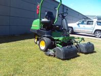 John Deere 2500 E