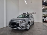 Mitsubishi Outlander PHEV CVT Fleet Edition Kamera Rattvärme