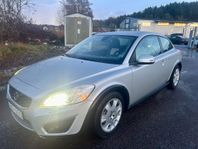 Volvo C30 D2 Momentum Nybesiktigad