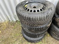 4st vinterdäck dubbfria Pirelli 195/65- 15″