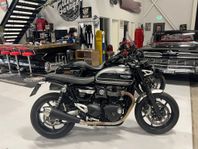 Triumph Speed Twin 1200 med 840mil Avbetalning/hemleverans