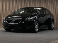 Volvo V40 T2 BUSINESS EDITION/ B-KAMERA/ VÄRMARE/ *1-ÄGARE*