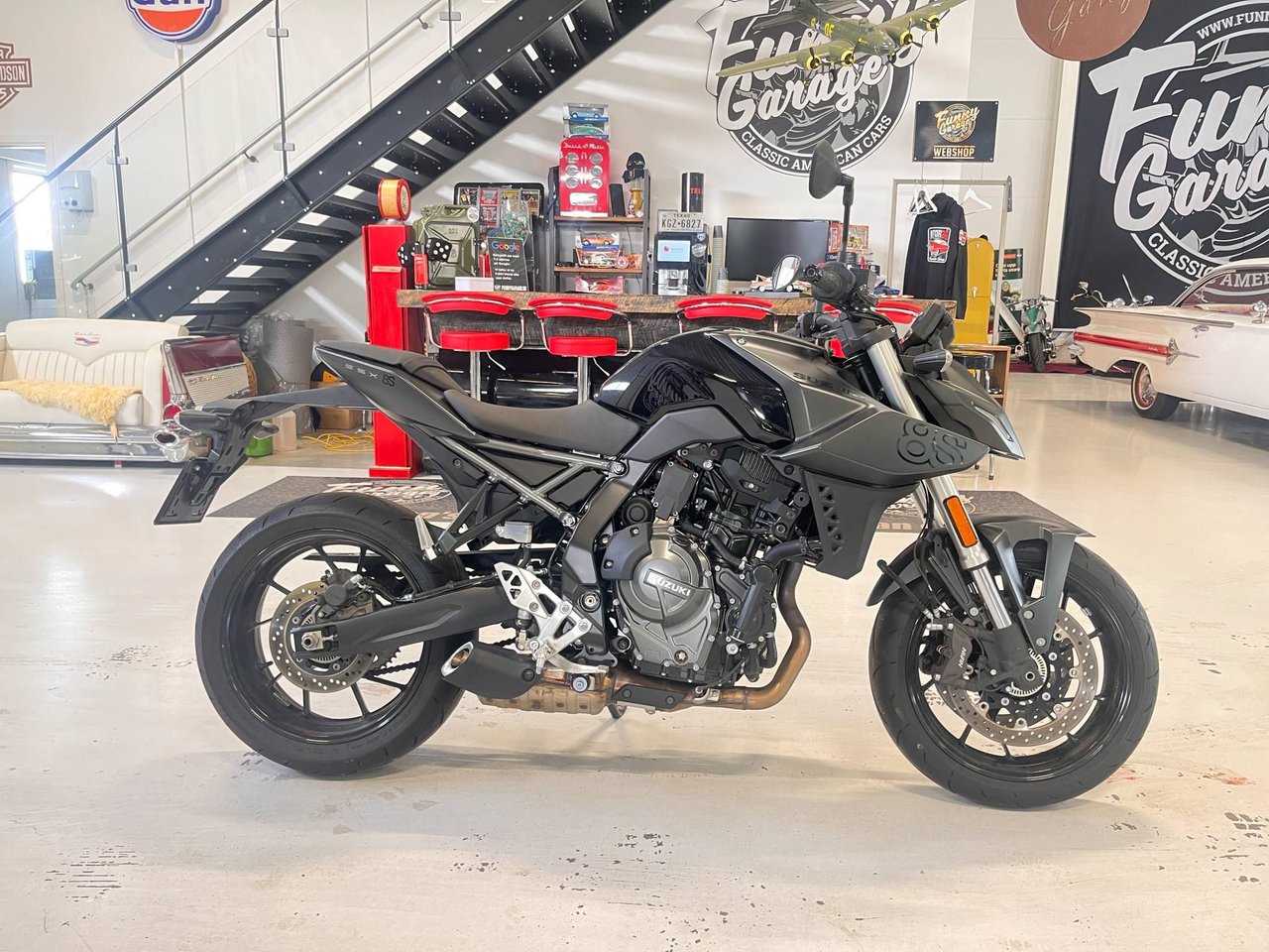 Suzuki GSX 8S Nyskick 380mil...