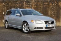 Volvo V70 2.4D Summum|PDC|Läder|Elstol|Drag|Ny Kamrem|