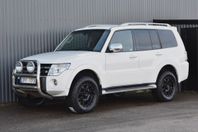 Mitsubishi Pajero 3.2 4WD 7-sits Värmare Mudders