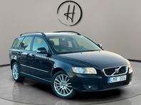 Volvo V50 2.0 Momentum 146hk Svensksåld *SE-UTR