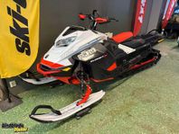 Ski-Doo Summit X Expert 154" 850 E-TEC Turbo 165hk -21