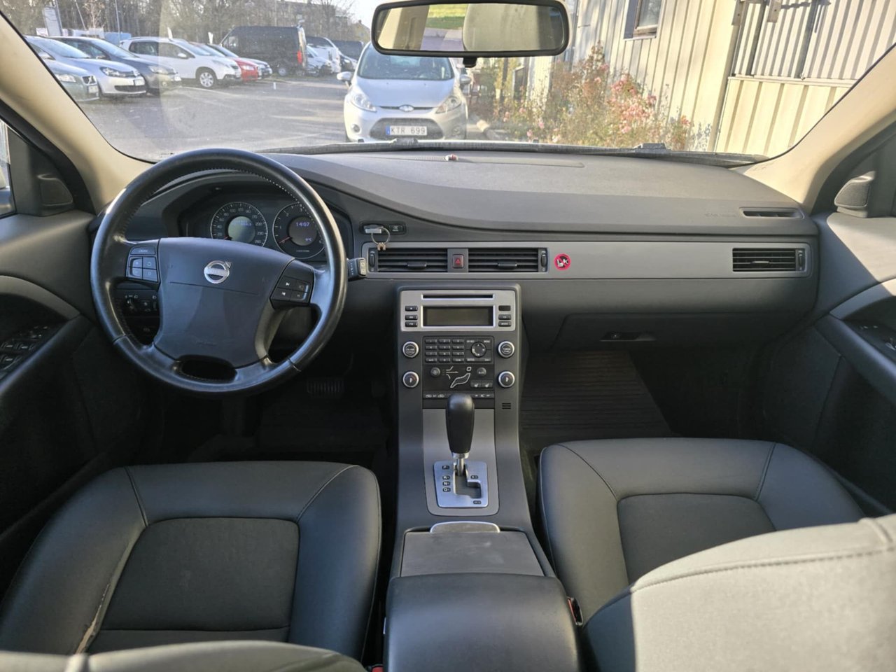 Volvo V70 2.4D Geartronic Kin...